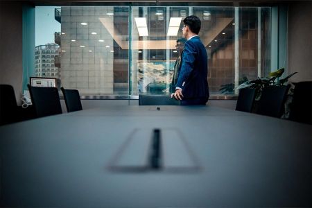 18歲單獨擁有5億遺產，到底是不是好事？－蘇家宏律師