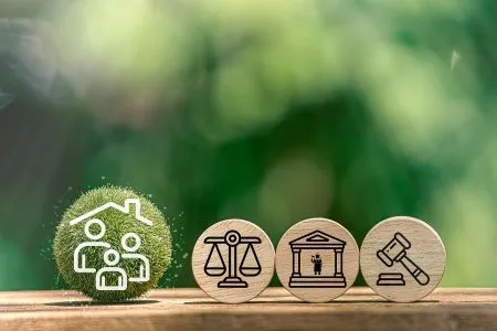 獨居老人，需要家人的關心，與法律的保護 - 蘇家宏律師、林正椈律師