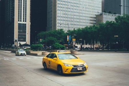 酒醉吐在計程車上，是否構成毀損罪？－林正椈律師