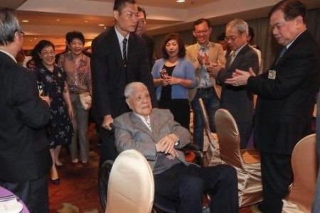 【佳音電台 生活法律一點通-蘇家宏律師】民選總統李登輝病逝 老年照護倚『法』安排