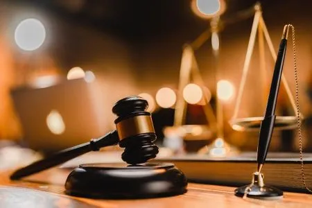 《聯合新聞網-蘇家宏律師》捷運博愛座衝突…長輩遭一腳踹飛！律師：是「優先席」而非專屬席